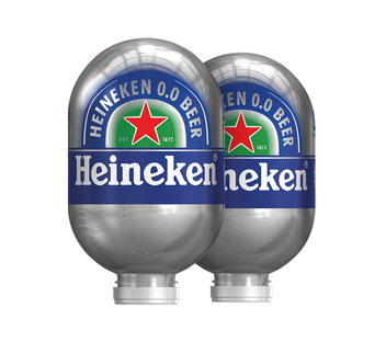 Two silver BLADE 8L kegs with the Heineken 0.0 branding on them.