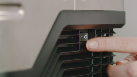 How to turn off and on the BLADE beer machine